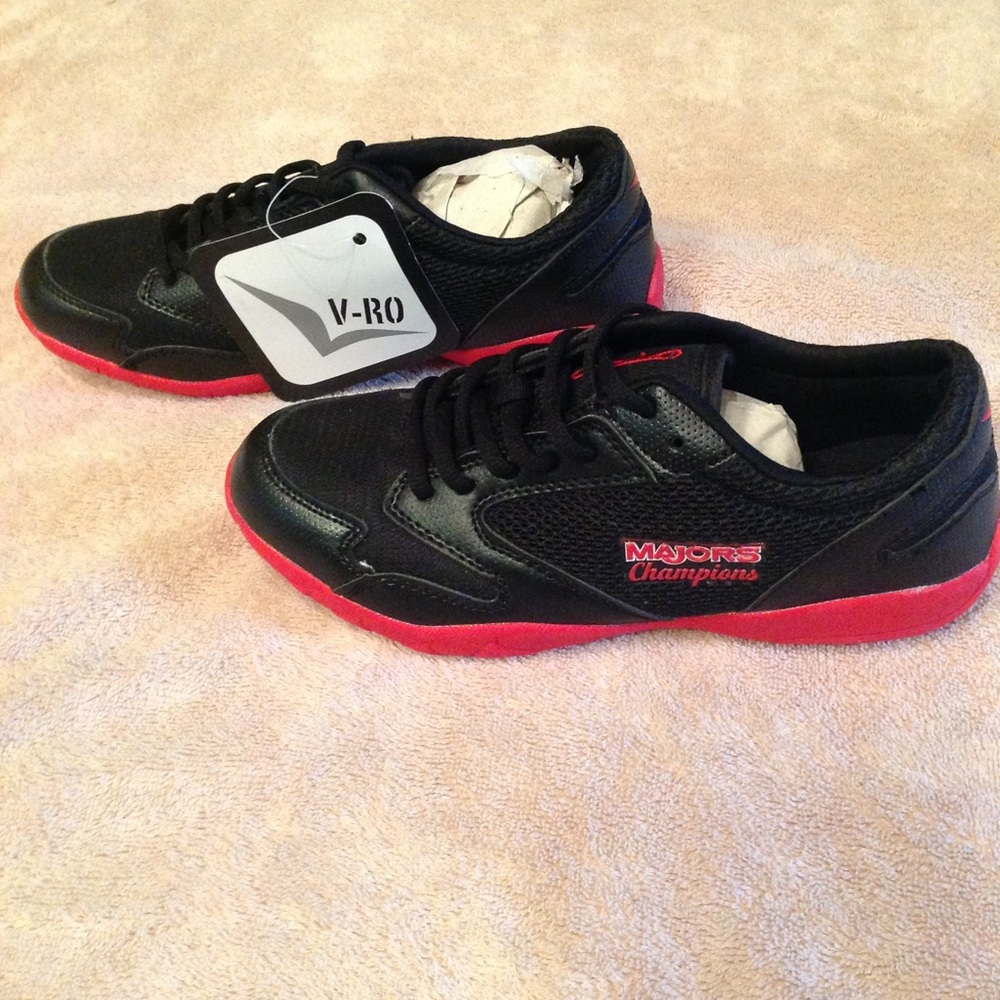 Majors Champion cheerleading shoes